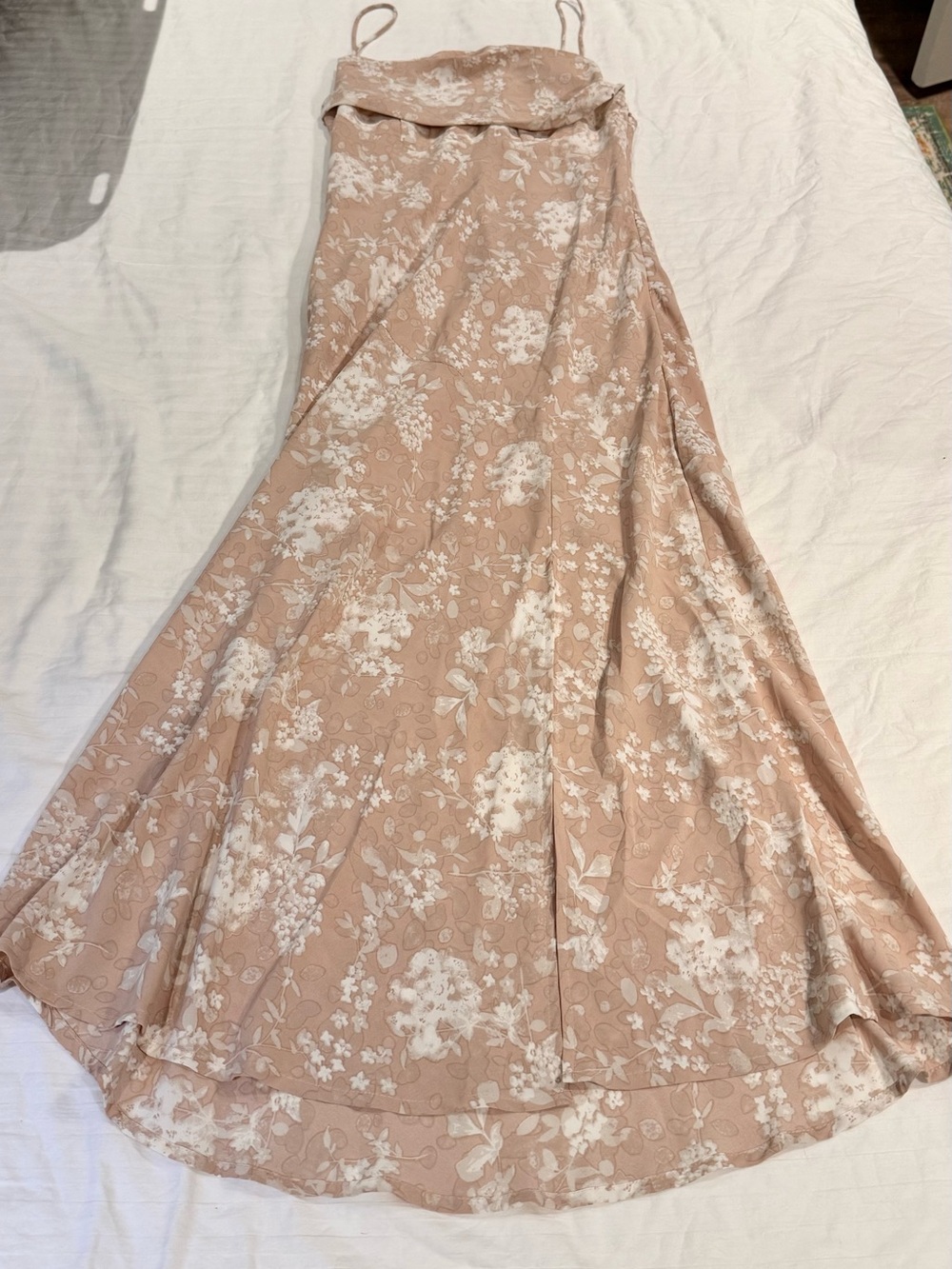 NWOT - Hello Molly Blush Floral Maxi Dress